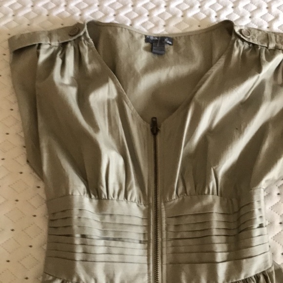 Dress or top - Picture 2 of 5